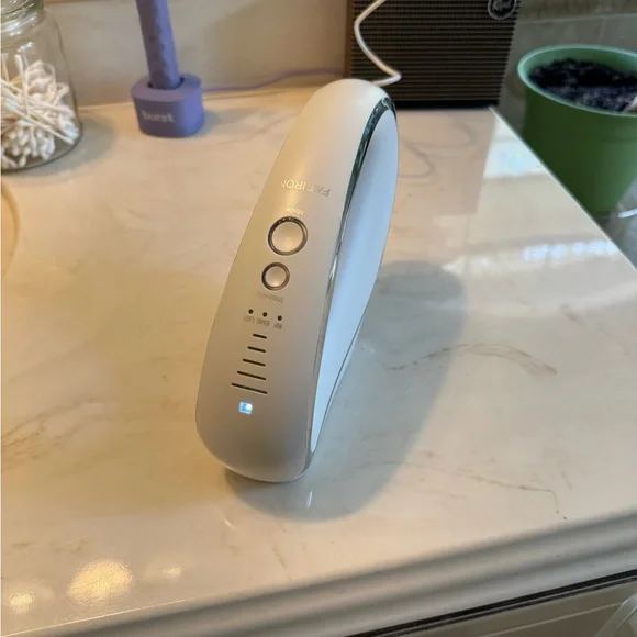 Cellulite Reducing Device - White
